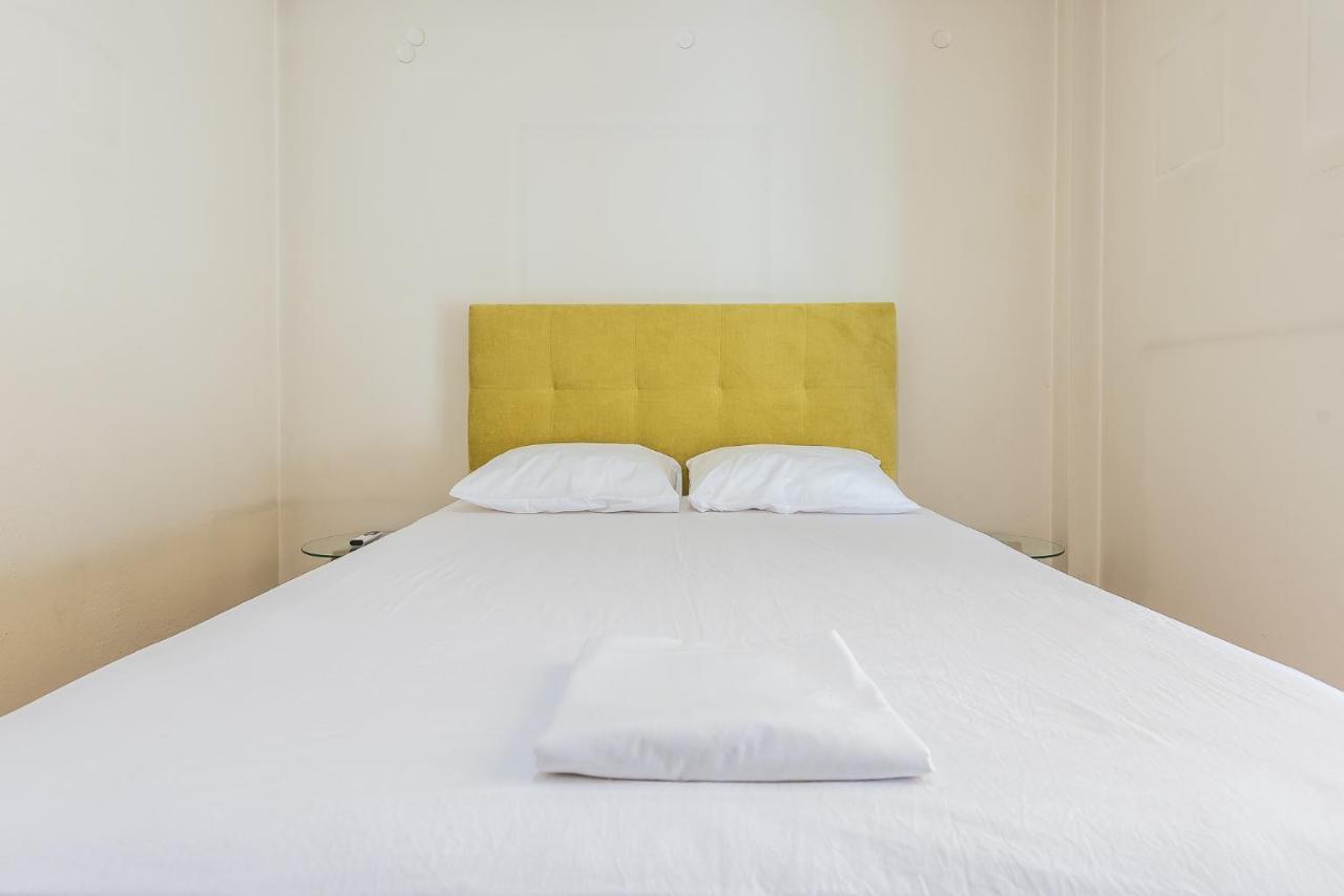 Victoria Apartment Атина Екстериор снимка