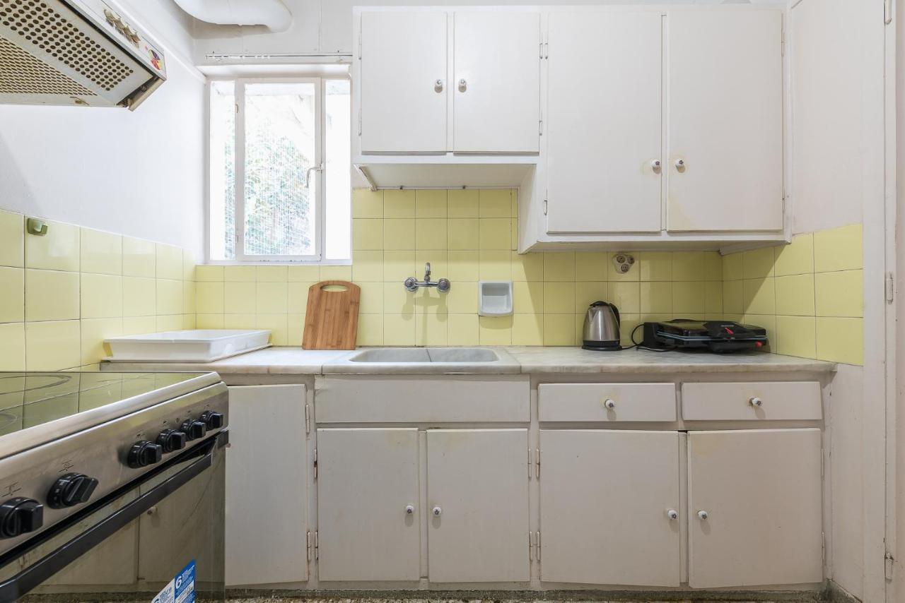 Victoria Apartment Атина Екстериор снимка