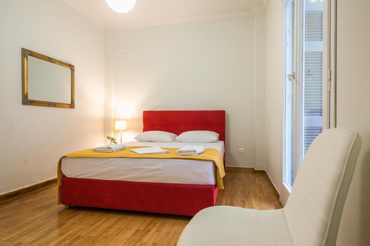Victoria Apartment Атина Екстериор снимка
