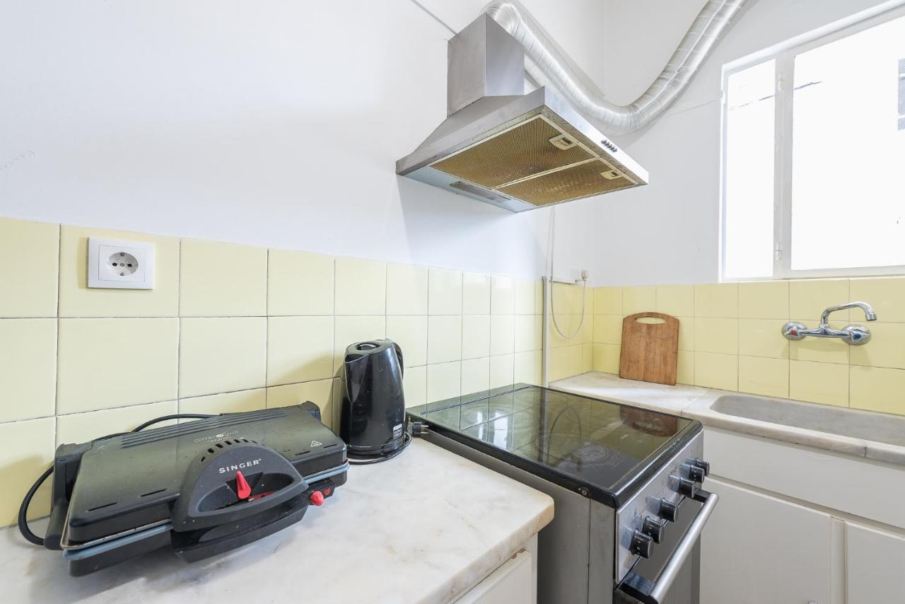 Victoria Apartment Атина Екстериор снимка
