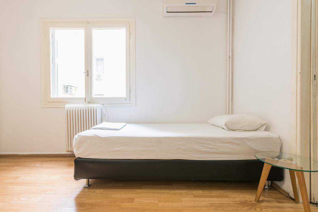 Victoria Apartment Атина Екстериор снимка